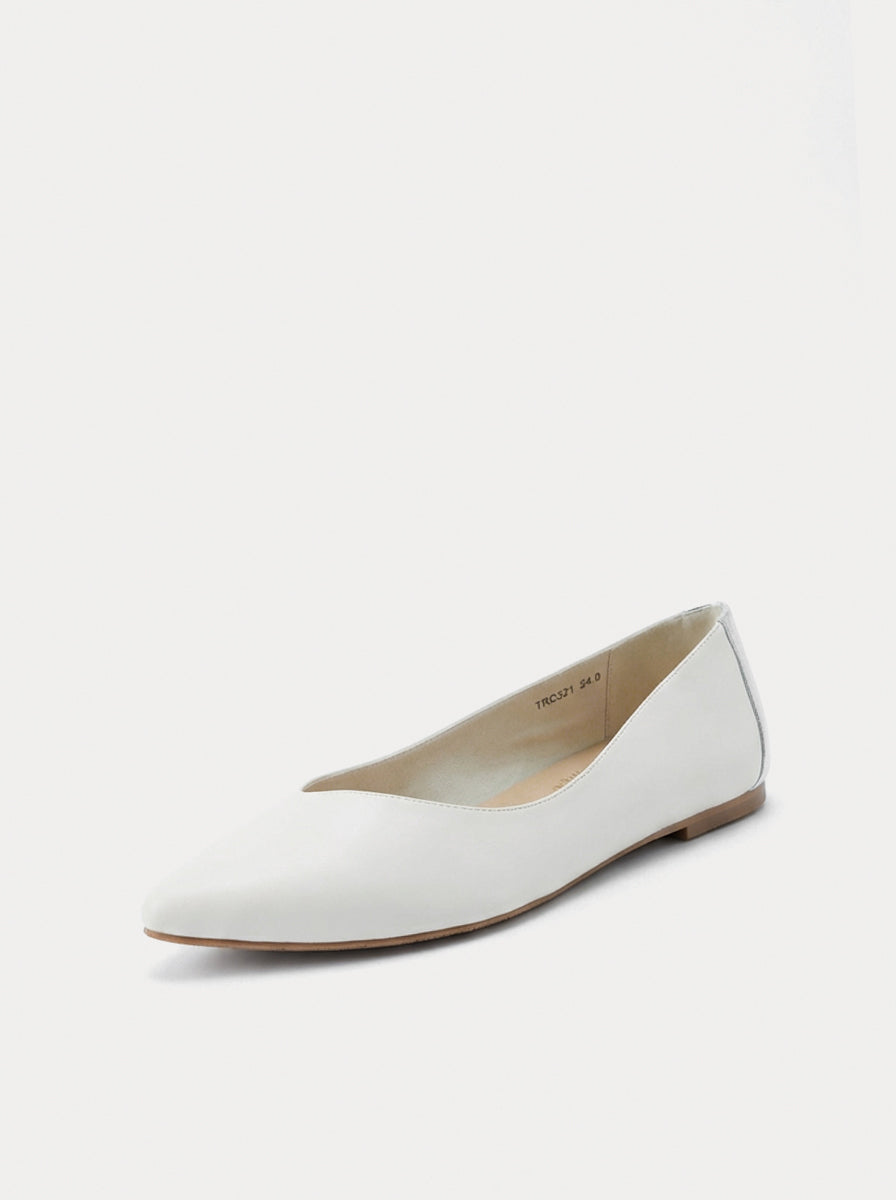 TRC321TG-WHT アシンメトリーパンプス スムース ホワイト アシンメトリー カットパンプス TRC321TG-WHT_Studio_Shot_16_Forty_Five_Angle